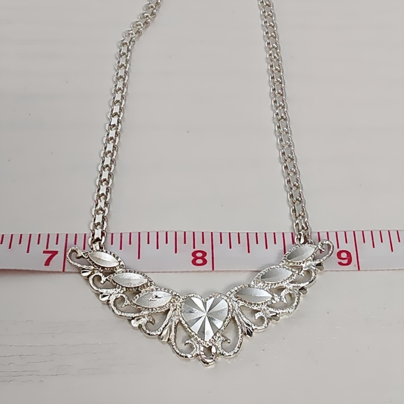 Vintage Sterling BEVERLY HILLS SILVER Filigree Diamond cut Heart Motif Necklace - Picture 10 of 11